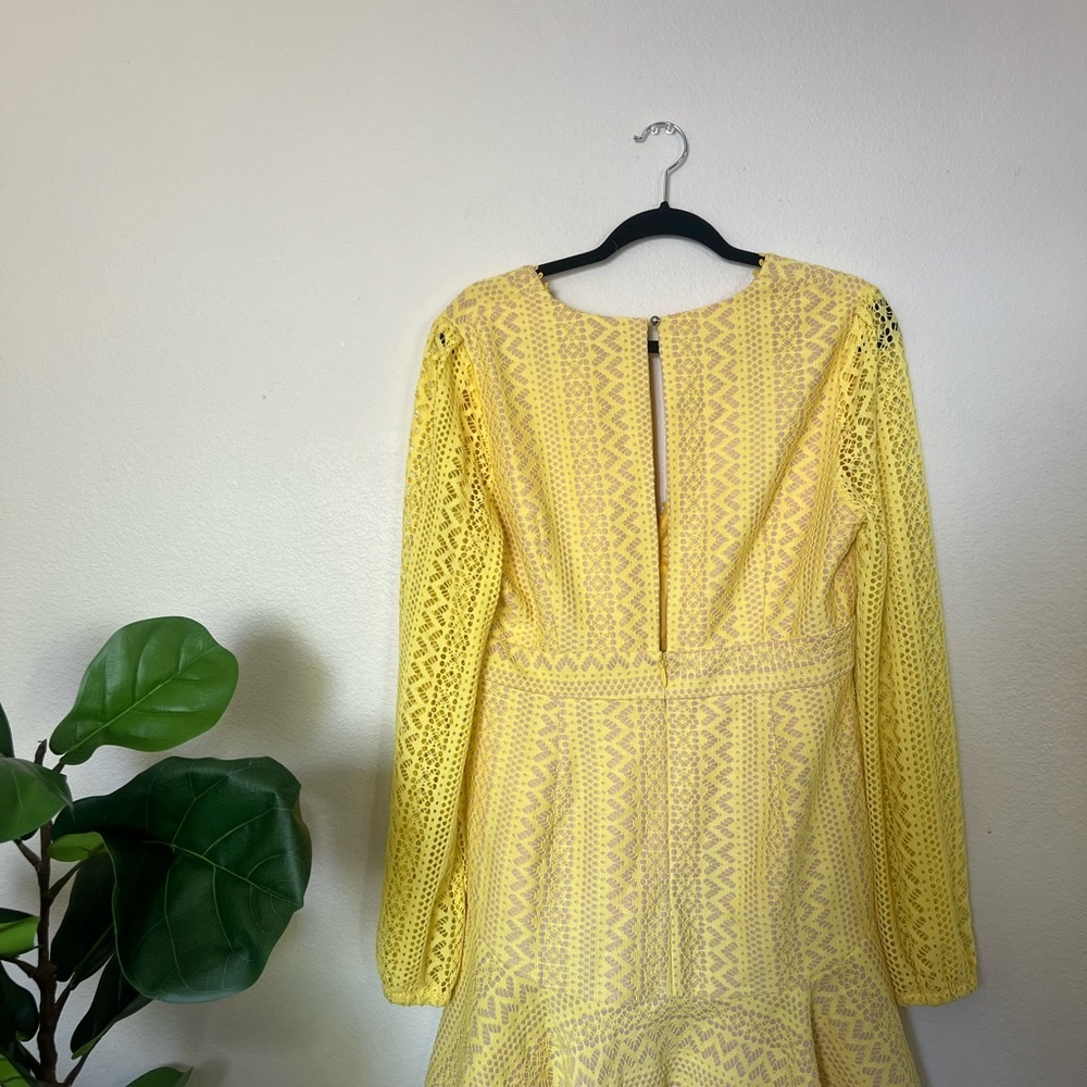 Vibrant Yellow Lace Mini Dress with V-Neck - Picture 3 of 4